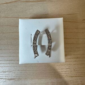 PREMIER DESIGNS Silver Rhinestone Crawler Earrings‎